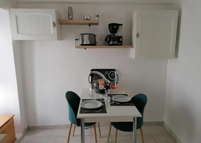 Le Cottage